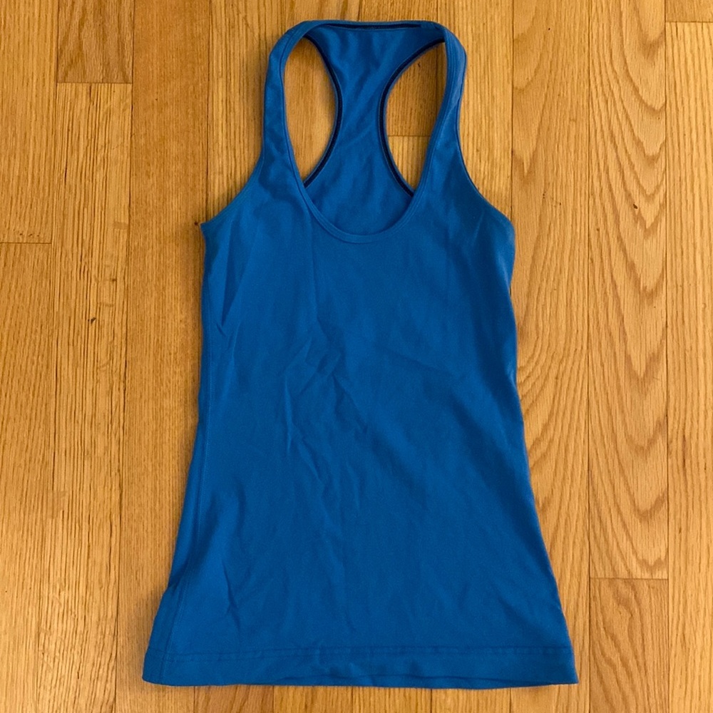 Lululemon tank top 4